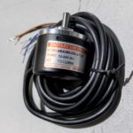 ម៉ែត្រ ម៉ាស៊ីនពត់ដែកកង 300P/R HANYONG NUX